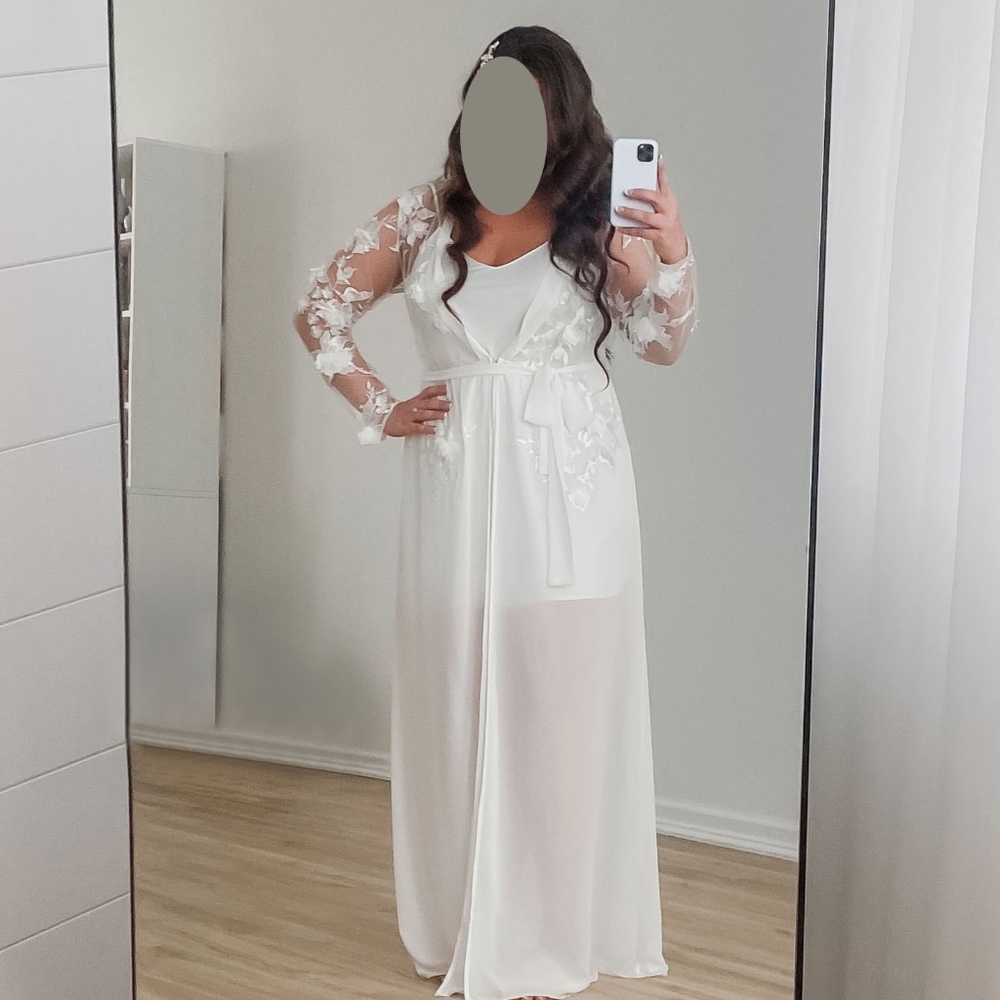 Lace Bridal Robe